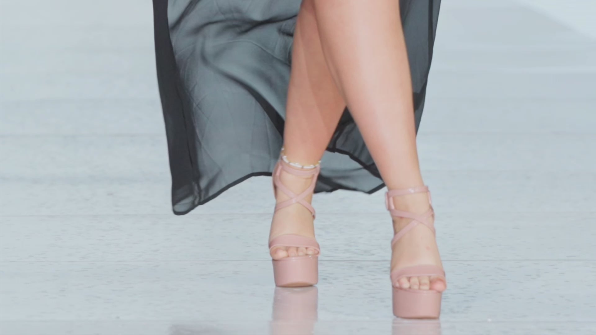 Slay Swimwear It's Giving Body Swimsuit for beach fashion